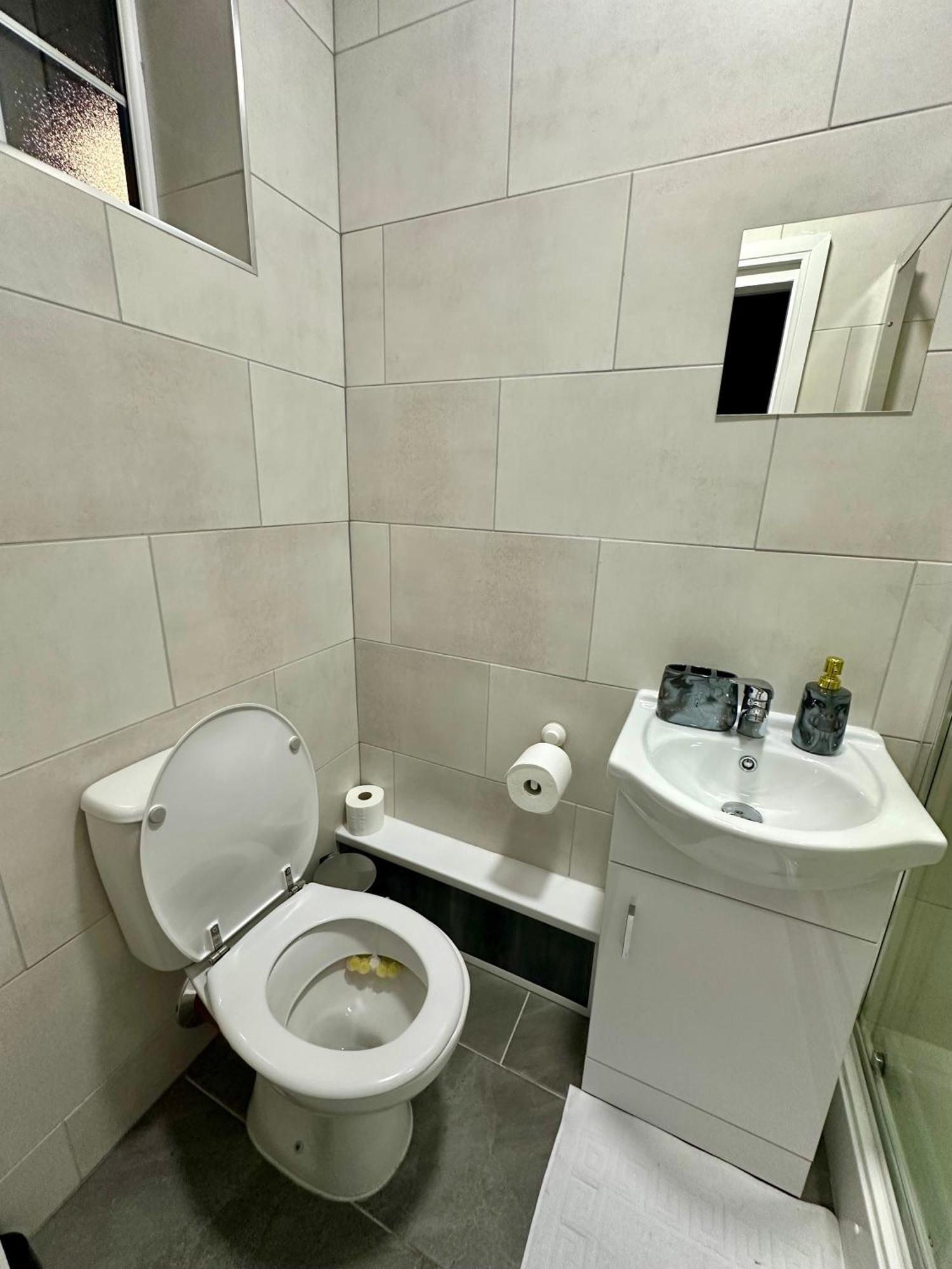 Private Luxurious City Studio-Daily,Weekly,Monthly Birmingham Luaran gambar