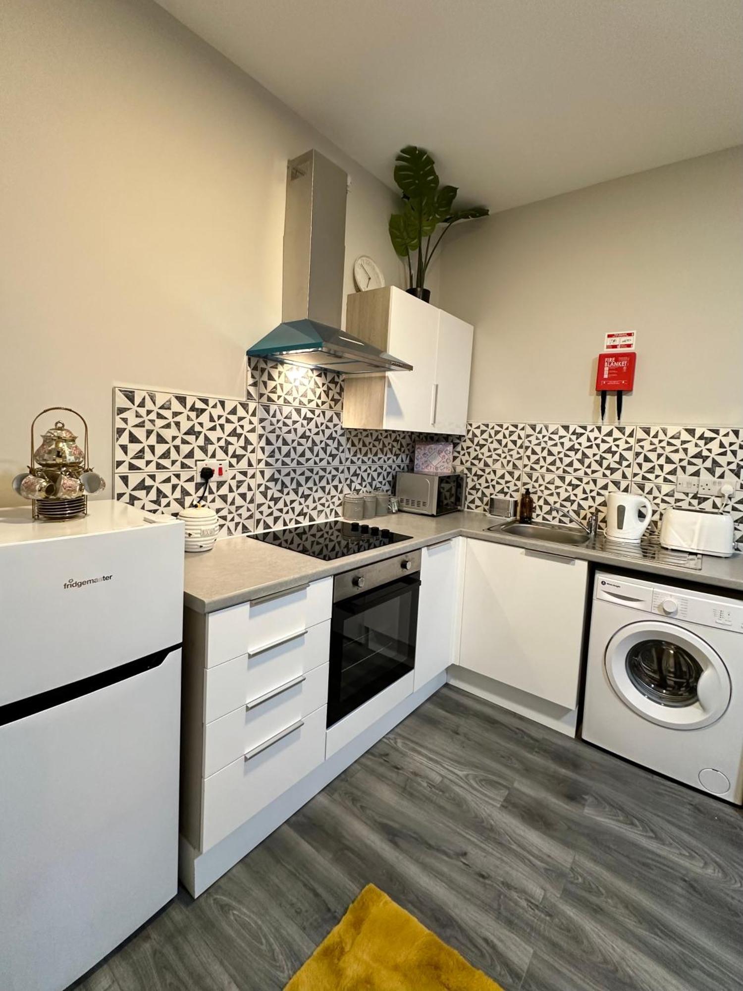 Private Luxurious City Studio-Daily,Weekly,Monthly Birmingham Luaran gambar